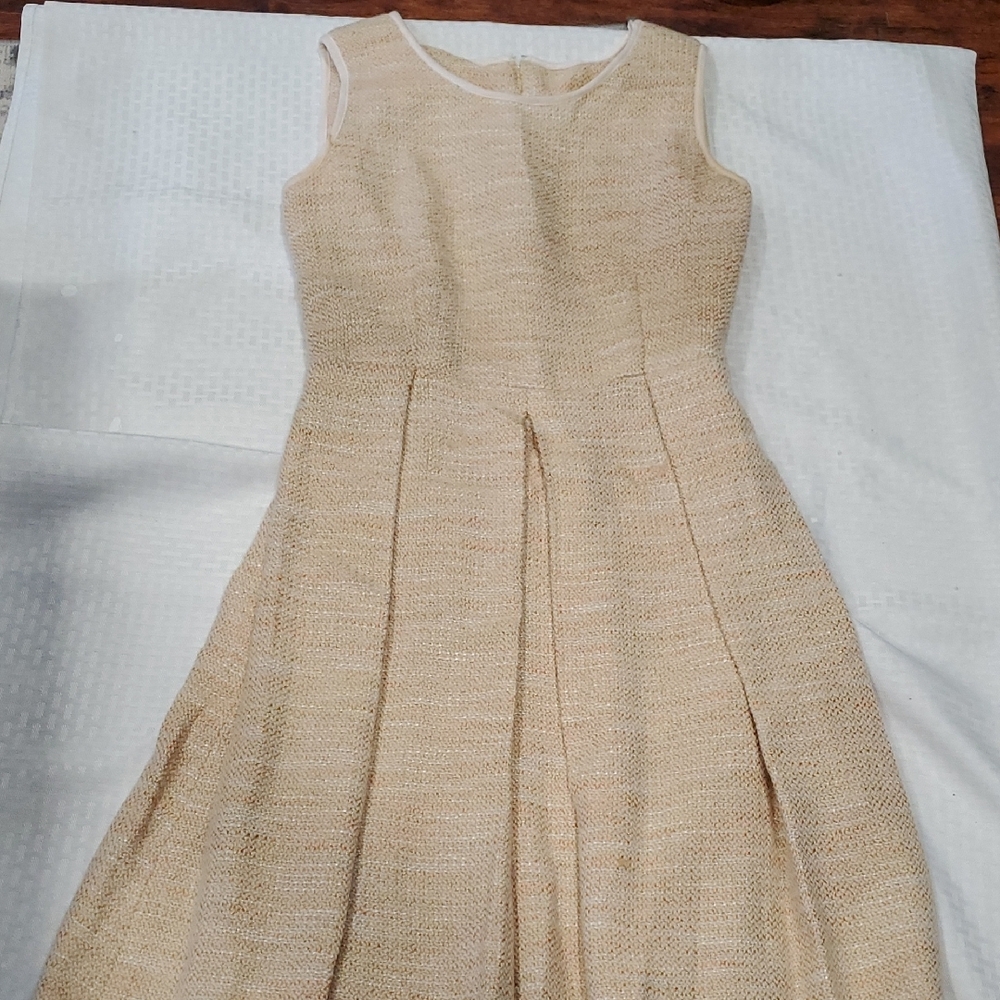 Elegant Sleeveless Beige Midi Tweed Dress Size M - Picture 9 of 13